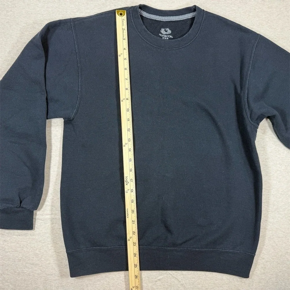 Fruit of the Loom Sweatshirt Mens Size M Black Crew‎ Neck Pullover Fleece